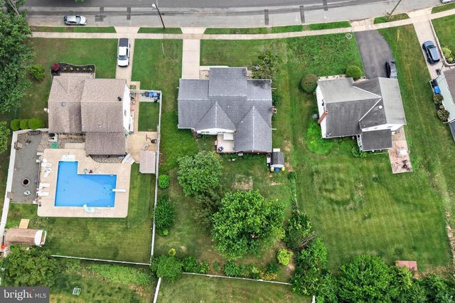 2133 WALNUT PL, Cinnaminson, NJ 08077