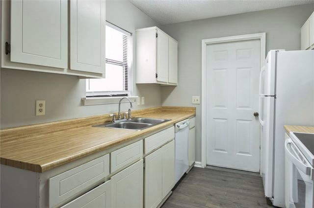 306 Dogwood Court, Kingsland, GA 31548