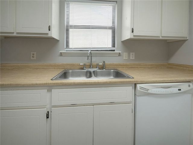 306 Dogwood Court, Kingsland, GA 31548