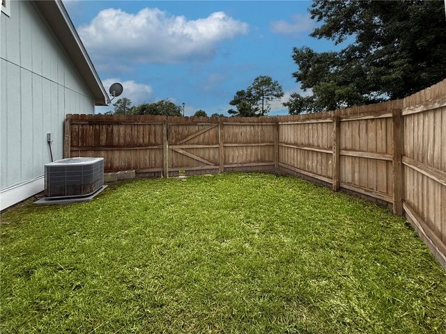 306 Dogwood Court, Kingsland, GA 31548