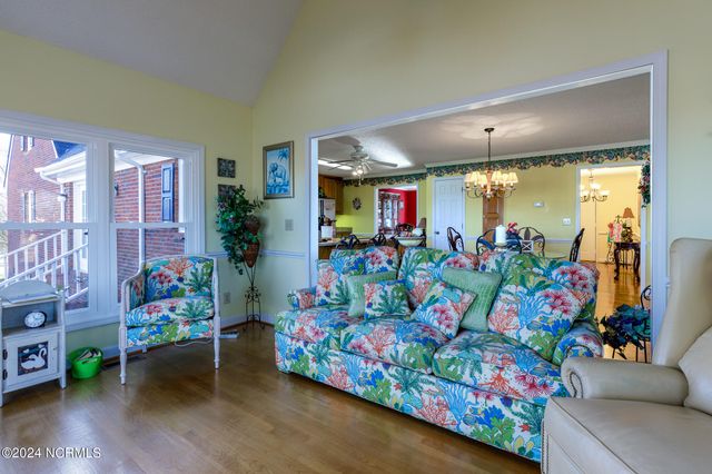 97 Planters Walk Lane, Clinton, NC 28328