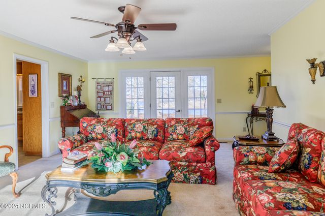 97 Planters Walk Lane, Clinton, NC 28328