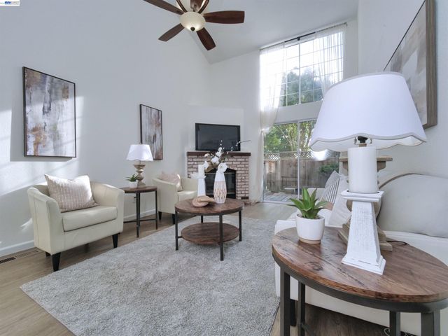 7445 Rolling Hills Cir, Dublin, CA 94568