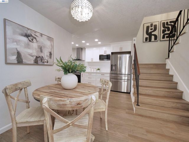 7445 Rolling Hills Cir, Dublin, CA 94568