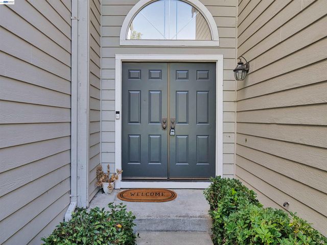 7445 Rolling Hills Cir, Dublin, CA 94568