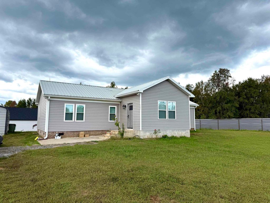 111 Guy Cothran Road, Inman, SC 29349