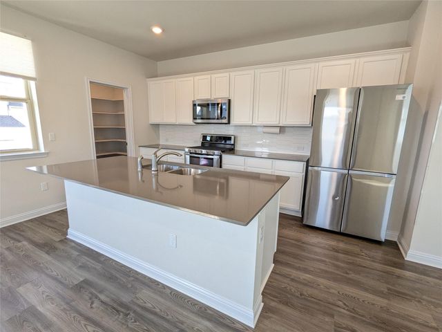 8304 Mandela BND, Austin, TX 78744