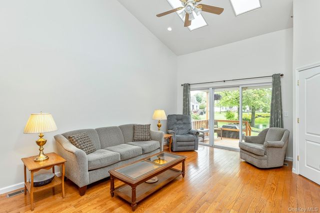 2105 Nicole, Port Jefferson Station, NY 11776