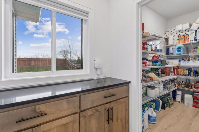 17628 Jett Circle, Prior Lake, MN 55372