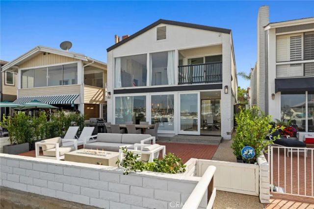 1202 E Balboa Boulevard, Newport Beach, CA 92661