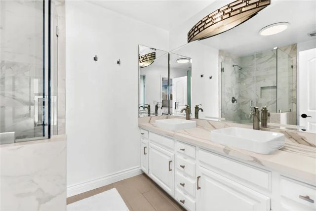 1202 E Balboa Boulevard, Newport Beach, CA 92661