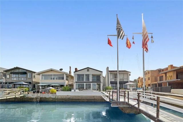 1202 E Balboa Boulevard, Newport Beach, CA 92661
