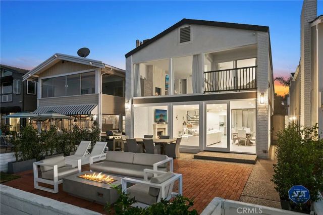 1202 E Balboa Boulevard, Newport Beach, CA 92661