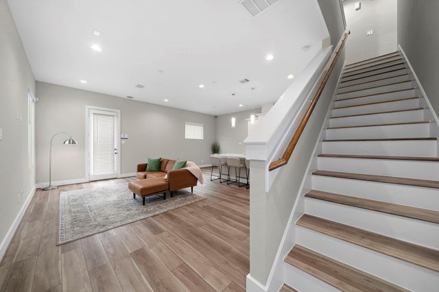 8402 Curry Road, Houston, TX 77093