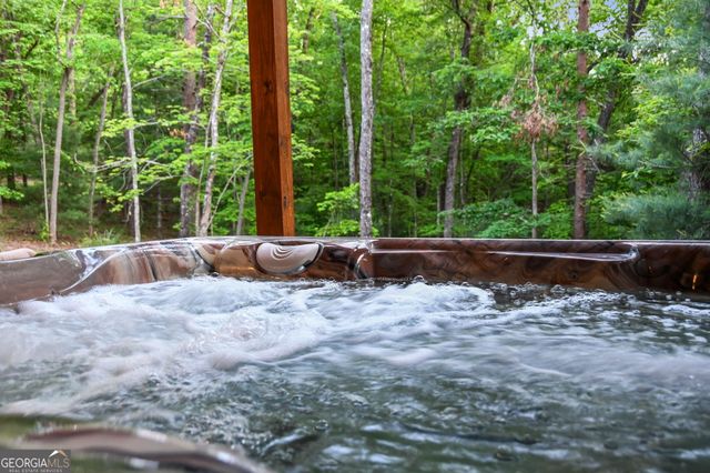 12 Heritage Drive, Mineral Bluff, GA 30559