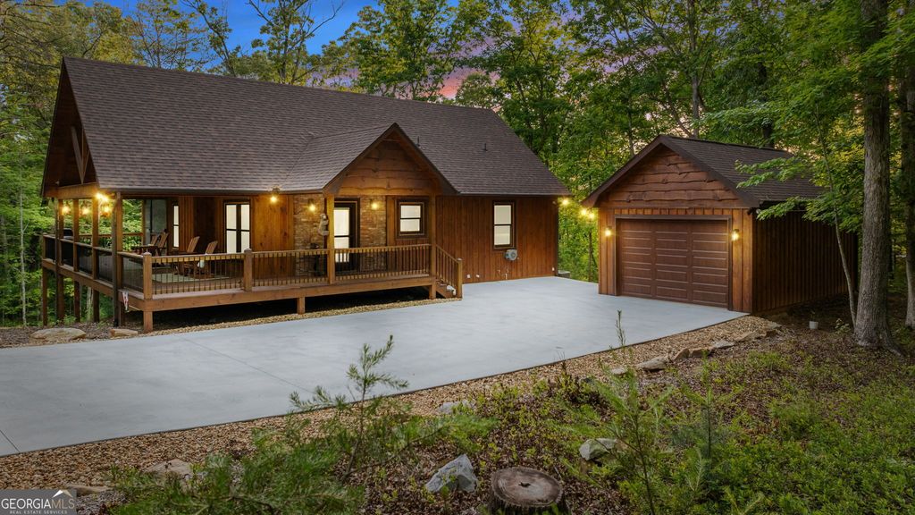 12 Heritage Drive, Mineral Bluff, GA 30559