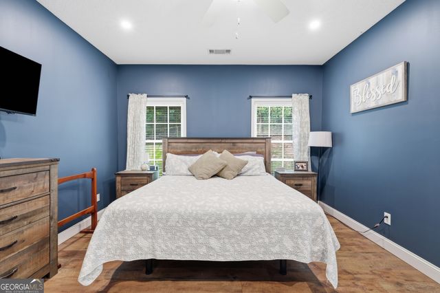 980 Falls Road, Toccoa, GA 30577