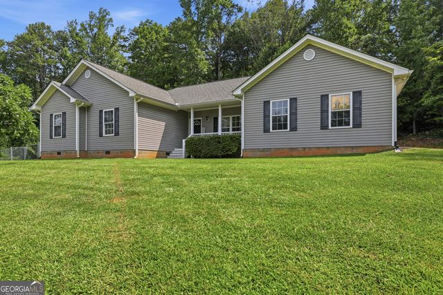 980 Falls Road, Toccoa, GA 30577