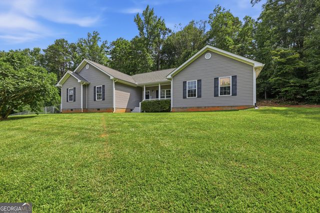 980 Falls Road, Toccoa, GA 30577