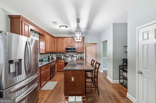 980 Falls Road, Toccoa, GA 30577
