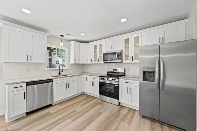 408 E Main Street, Yadkinville, NC 27055