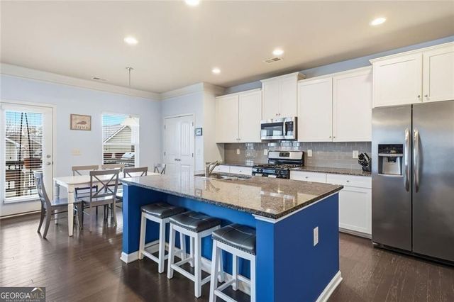 905 Habersham Court, Woodstock, GA 30188