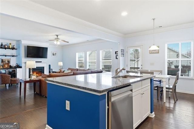 905 Habersham Court, Woodstock, GA 30188