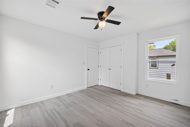 9007 Hilda Street, Houston, TX 77033