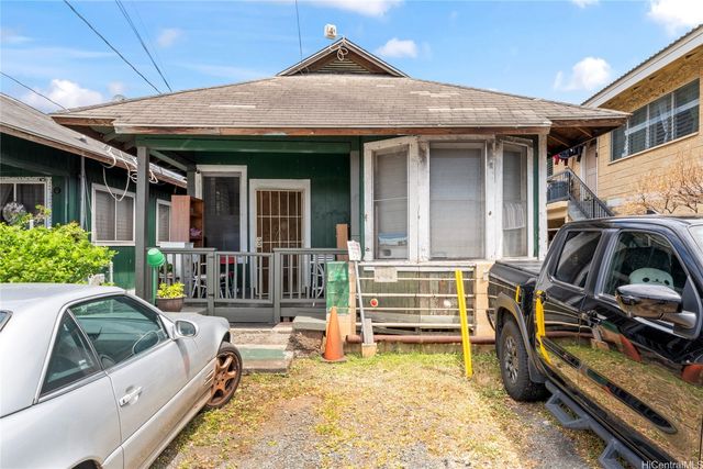 1214 Palama Street, Honolulu, HI 96817