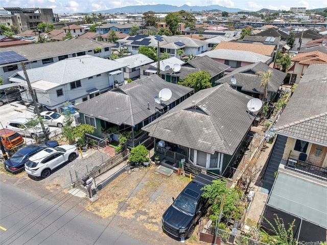 1214 Palama Street, Honolulu, HI 96817