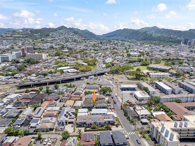 1214 Palama Street, Honolulu, HI 96817