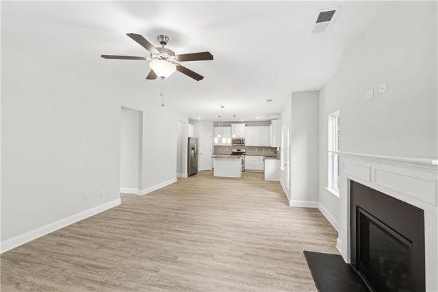 159 Wentworth Circle, Villa Rica, GA 30180