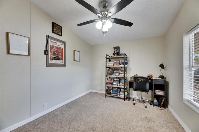 9171 WOOD TERRACE DRIVE, Tampa, FL 33637