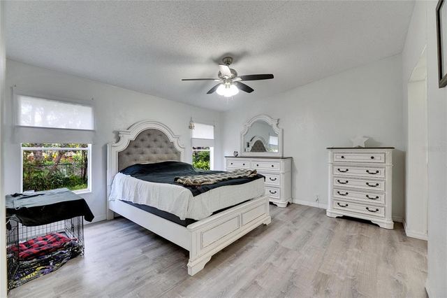 9171 WOOD TERRACE DRIVE, Tampa, FL 33637