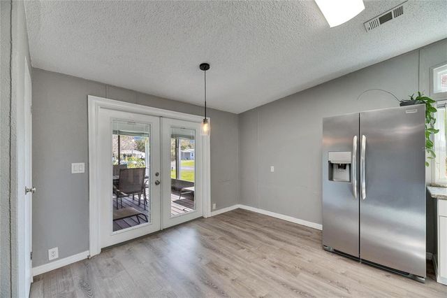 9171 WOOD TERRACE DRIVE, Tampa, FL 33637