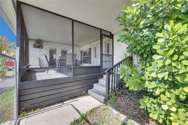 9171 WOOD TERRACE DRIVE, Tampa, FL 33637