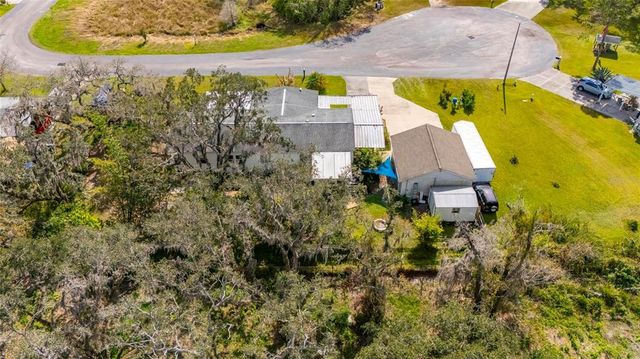 9171 WOOD TERRACE DRIVE, Tampa, FL 33637