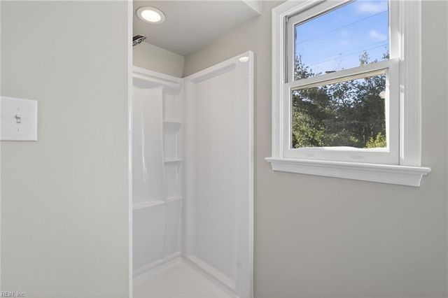 720 Dickens PL, Chesapeake, VA 23322