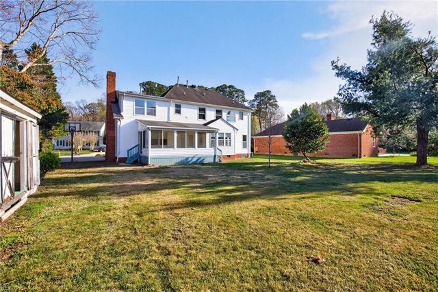 720 Dickens PL, Chesapeake, VA 23322