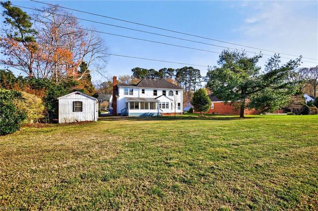 720 Dickens PL, Chesapeake, VA 23322