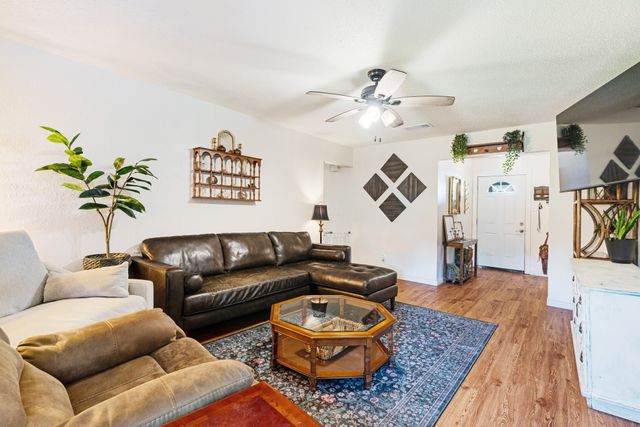 1730 Ballard Drive, Paris, TX 75460