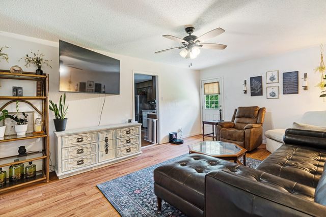 1730 Ballard Drive, Paris, TX 75460