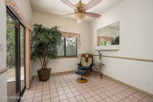 292 Los Arboles Court, Las Cruces, NM 88011