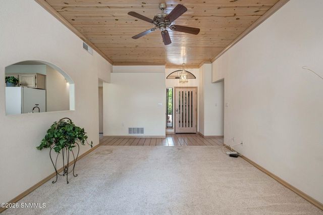 292 Los Arboles Court, Las Cruces, NM 88011