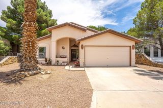 292 Los Arboles Court, Las Cruces, NM 88011
