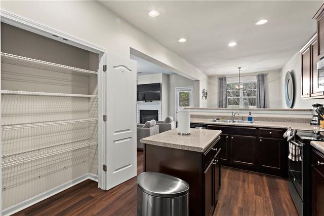 189 Dunleith SW Parkway, Marietta, GA 30008