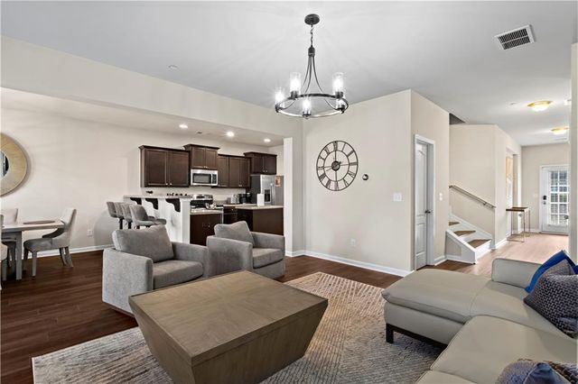 189 Dunleith SW Parkway, Marietta, GA 30008