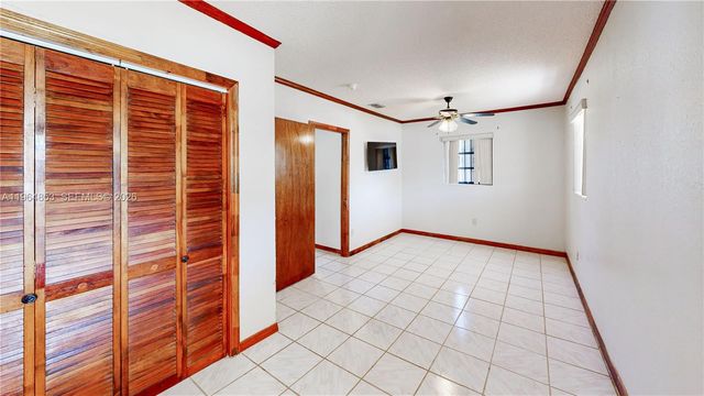 10721 SW 149th Ter, Miami, FL 33176