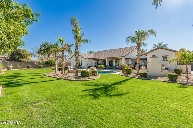 14566 W VILLAGE Parkway, Litchfield Park, AZ 85340