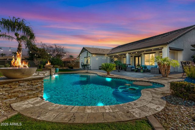 14566 W VILLAGE Parkway, Litchfield Park, AZ 85340